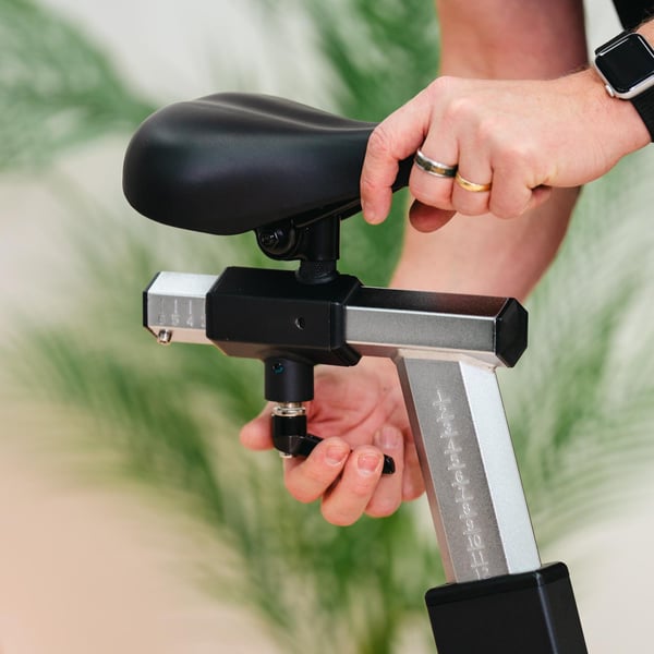 FitNord Racer 500i Spinningcykel med LCD-display 10