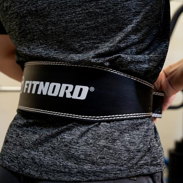 FitNord Träningsbälte i Läder 4