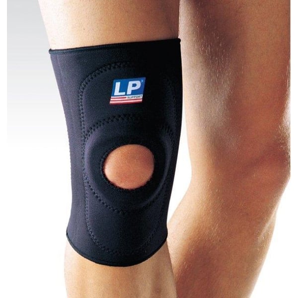 Knäskydd med öppning vid knäet, LP 708